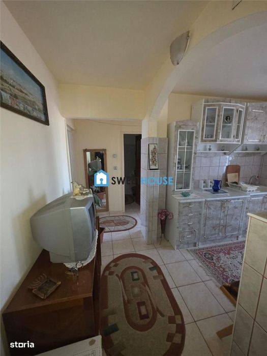 Apartament cu doua  camere zona Combinat