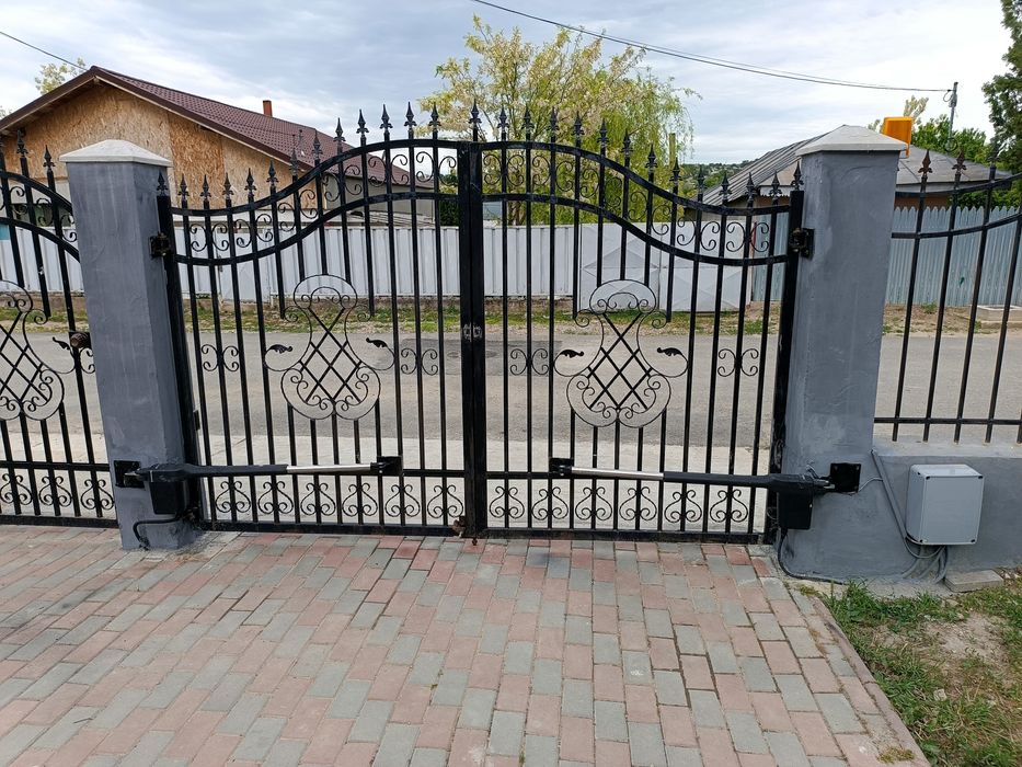 Montaj automatizare porti acces auto, bariere