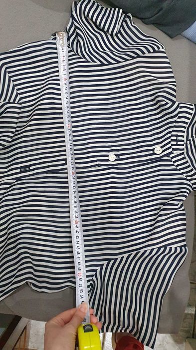 Дамски ризи / блузи / сако - размер L