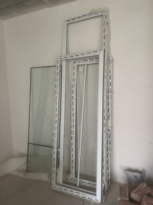 Продам пластиковый окна из балкона