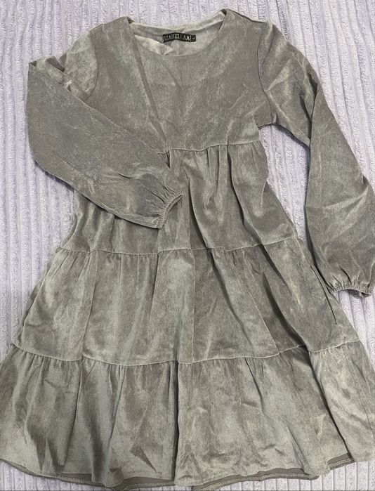 Каждая по 1000 тг