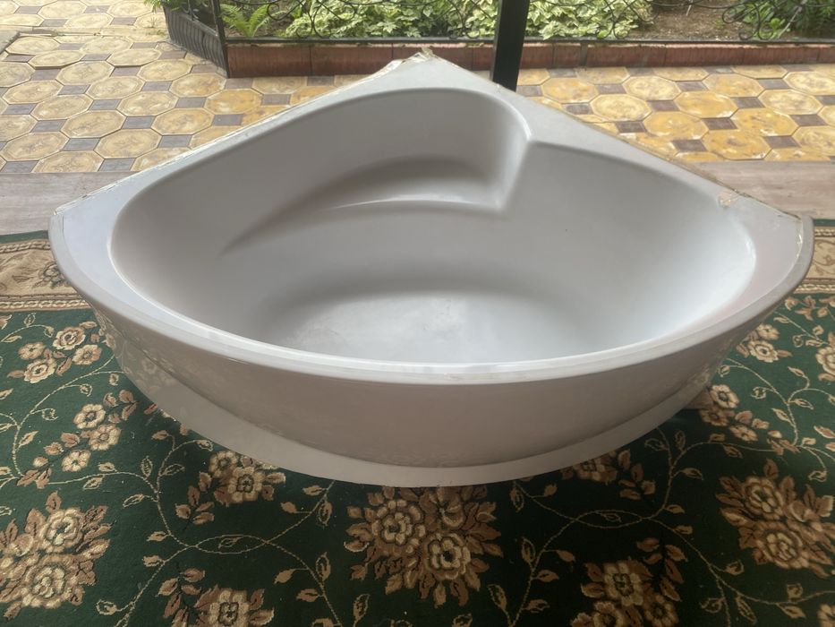 Продам Ванна Джакузи