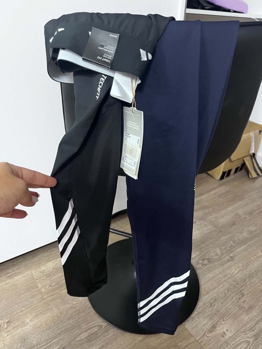 Дамски клинове ADIDAS