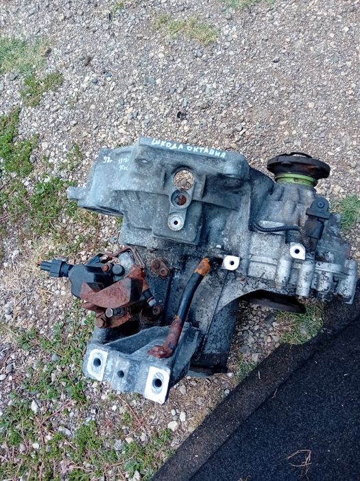 Продавам на части Шкода Октавия 1.9тди 90кс.2000г.комби