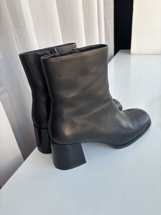 Кожаные ботинки Econika