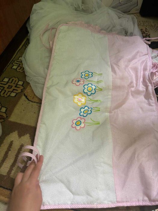 Бортики и навеска на кровать для девочки