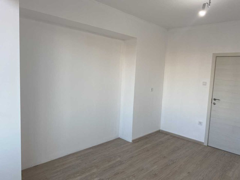 Продава се Тристаен апартамент в Пловдив, Кършияка - 71 кв.м за 2324 €/кв.м - Снимка #17