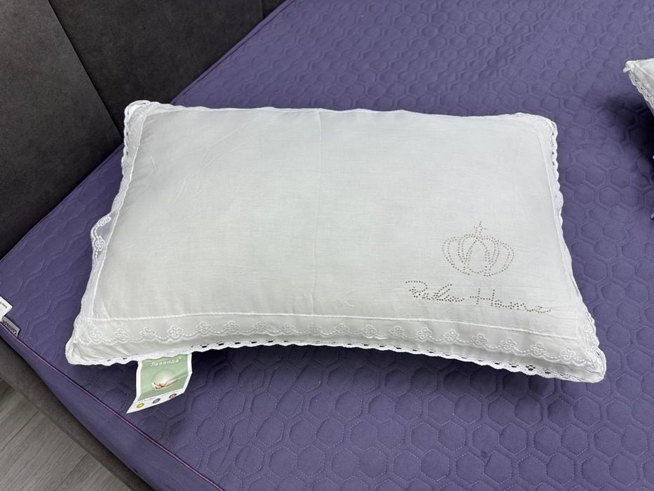 Продам подушки пару