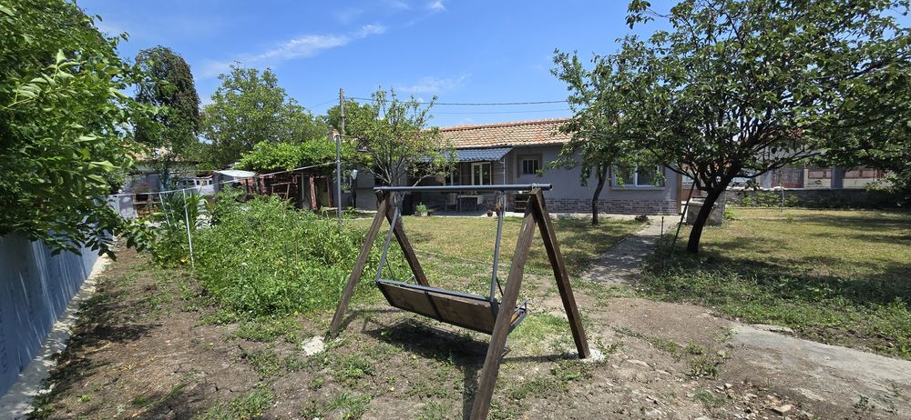 Къща в Патриарх Евтимово