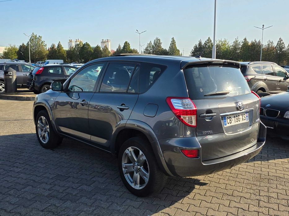 TOYOTA RAV4 2012 — imagine 3