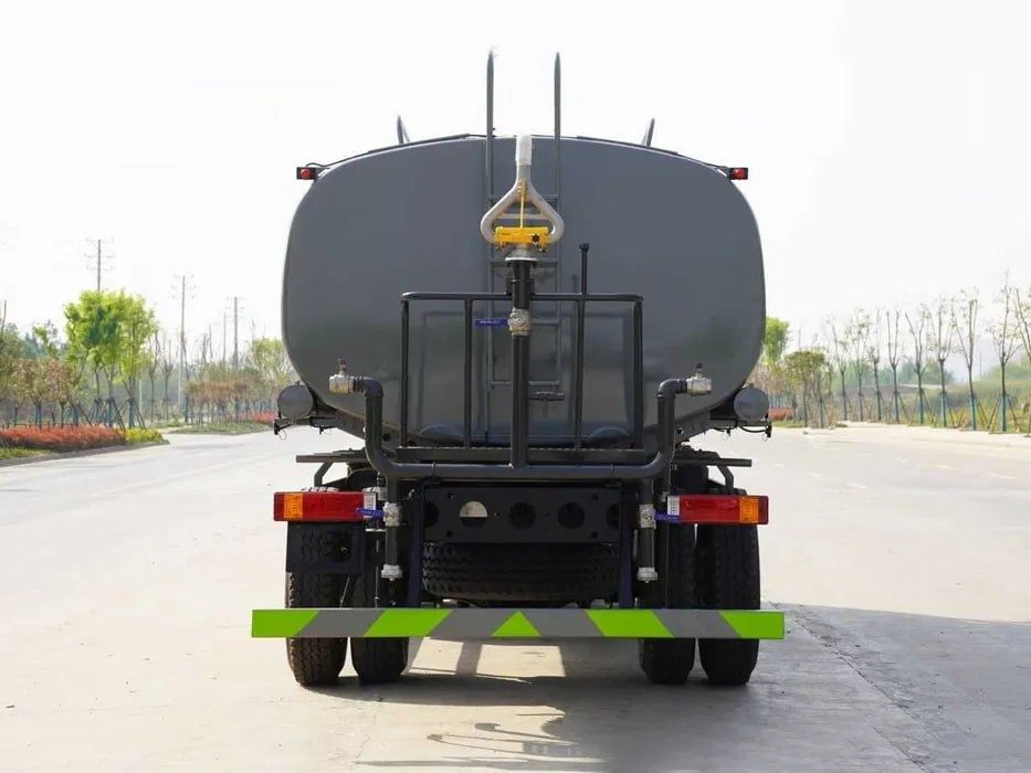 SHACMAN водовоз 15 куб.м юкори сифатли 2025й, howo водовоз етказилади