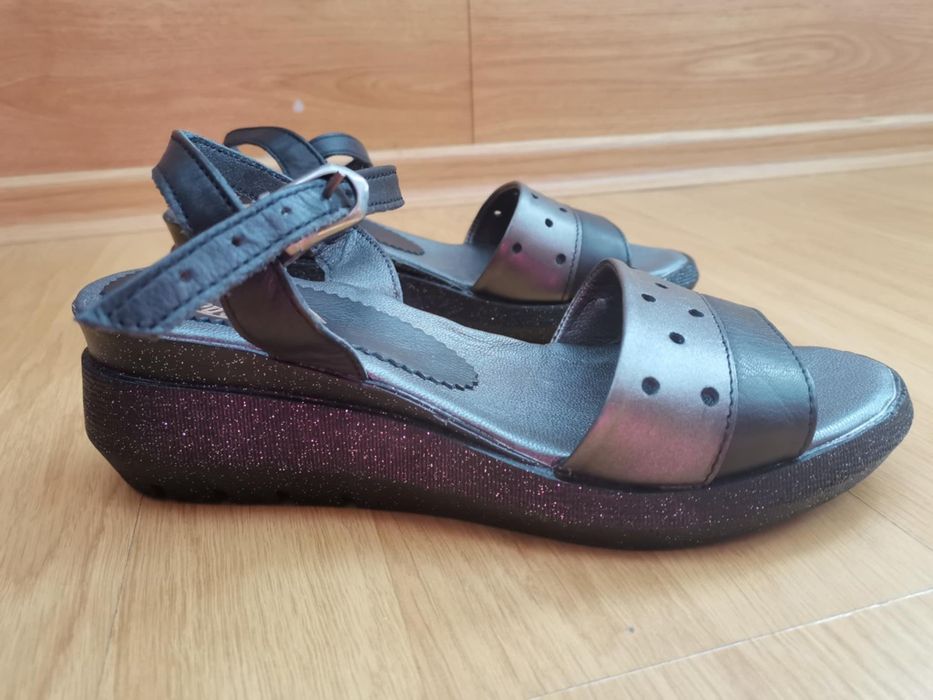 Нови дамски сандали естествена кожа