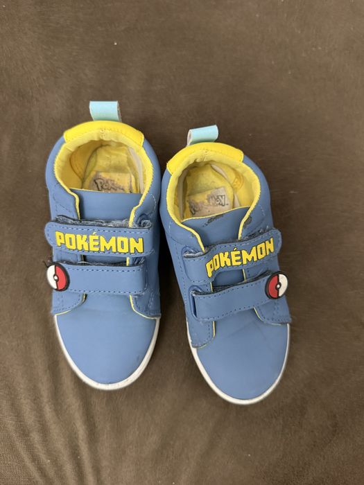 Adidasi Pokemon marime 26
