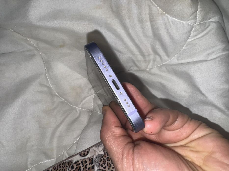 Iphone 12 128gb като нов