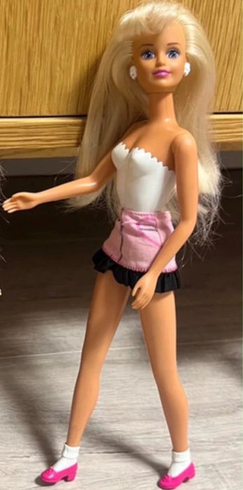 Sindi Hasbro papusa de colectie