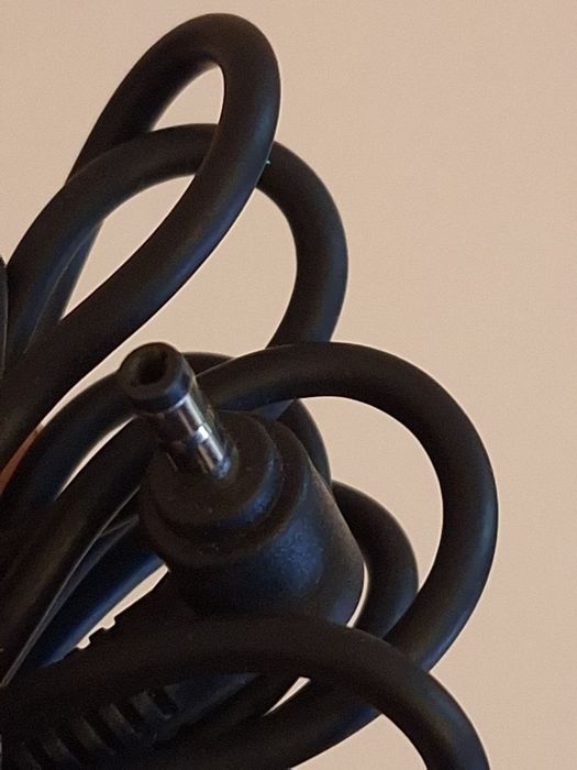 AC adapter Model:.20325-808