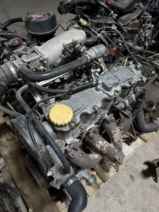 Двигатель Опел Вектра 1,8 привазной