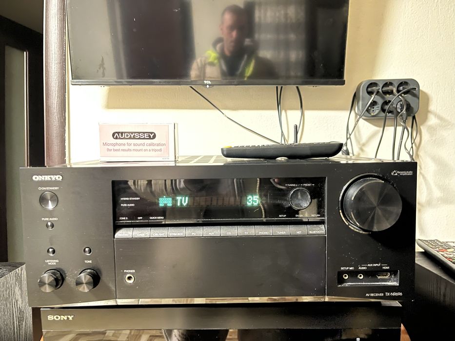 Onkyo TX-NR 696 7.2/Atmos/Spotify/Airplay/Bluetooth/4k/wifi/usb etc.