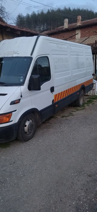 Превози с товарен бус Транспорт