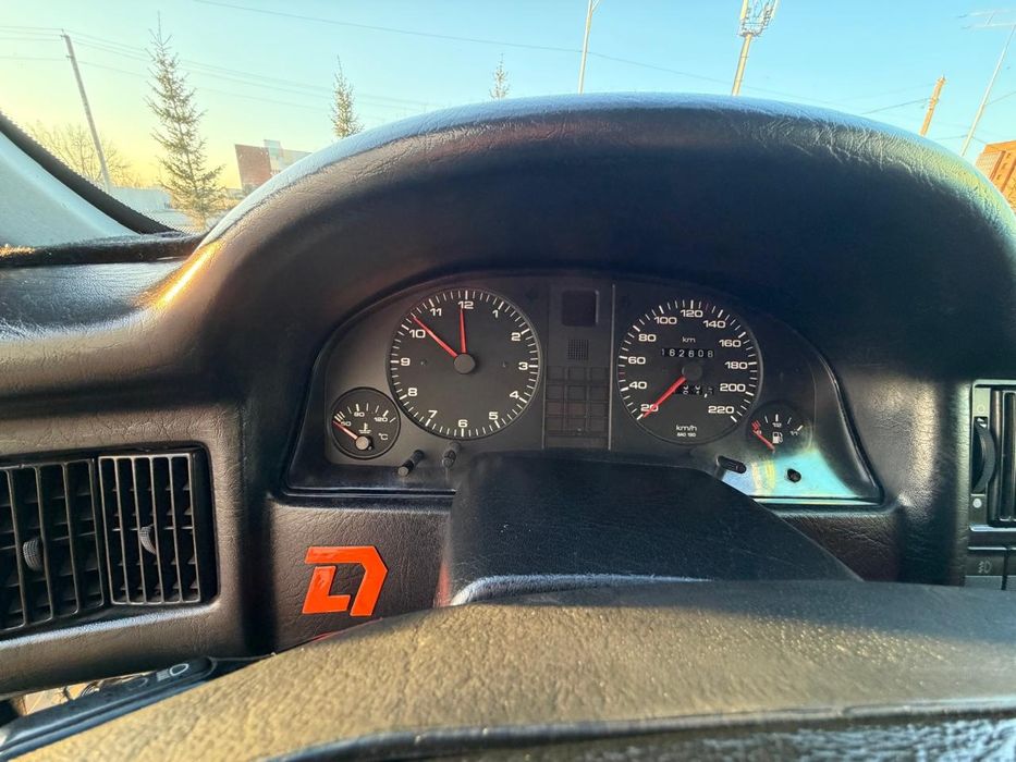 Продам Ауди 80б4