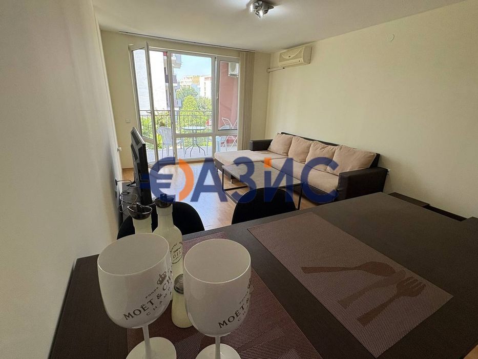 Апартамент с 1 спалня в комплекс Панорама Форт Нокс, Свети Влас,