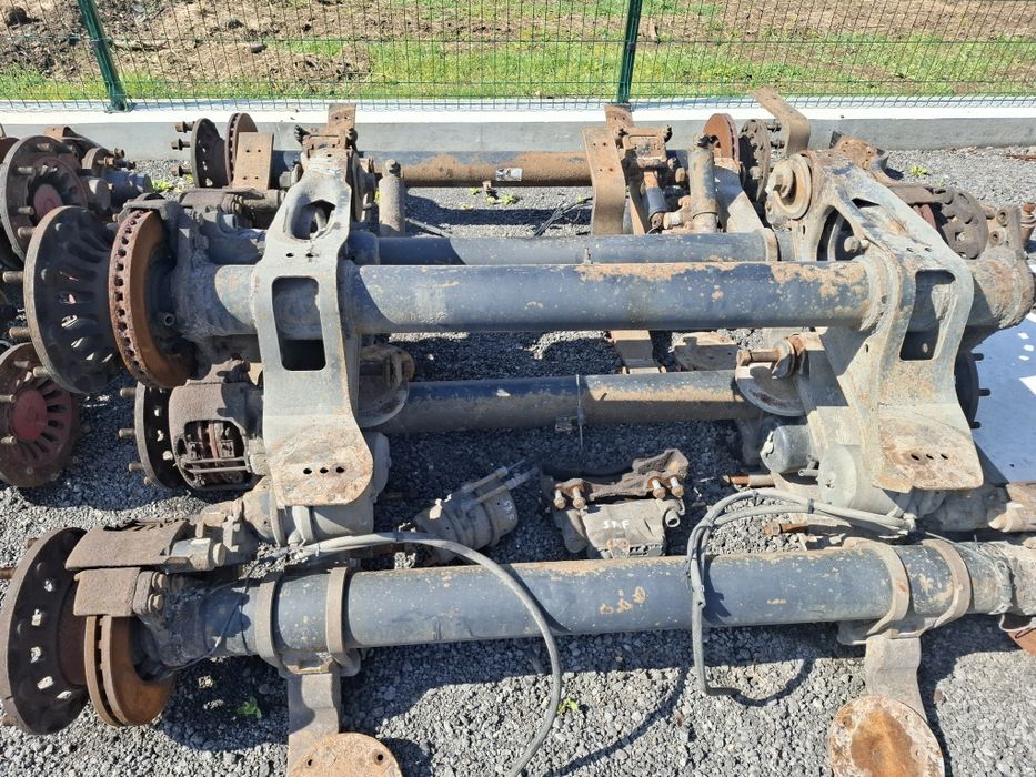 Оси ,ресори BPW, SAF ,Krone, Schmitz, Schwarzmüller,части за ремъркета