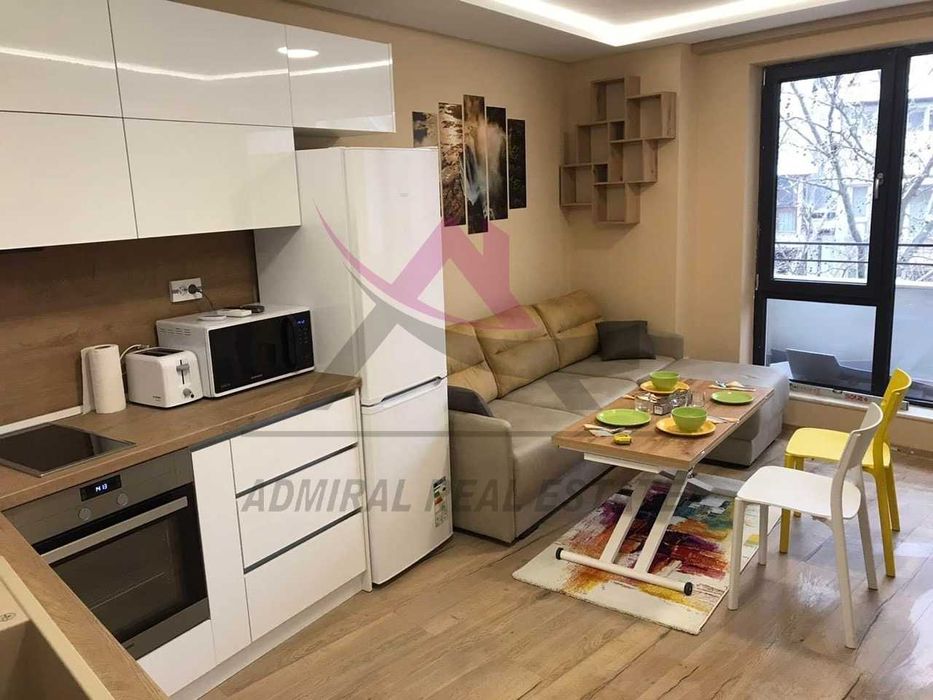 Дава се под наем Двустаен апартамент в Варна, Левски - 58 кв.м за 562 € - Снимка #1