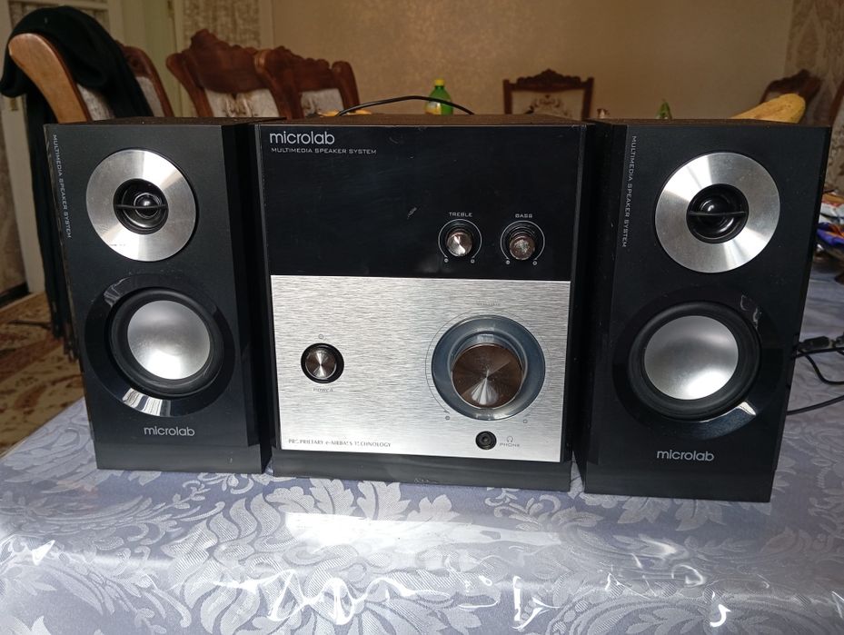 Акустическая система microlab M880