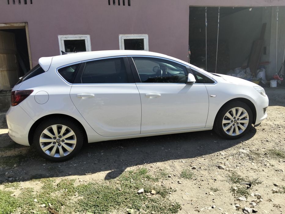 Opel Astra J 1.6 CDTI 2015