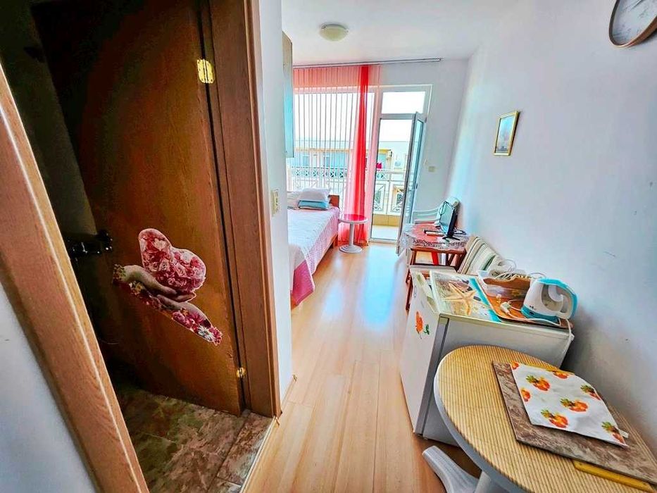 Продава се Едностаен апартамент в к.к. Слънчев бряг - 25 кв.м за 880 €/кв.м - Снимка #3