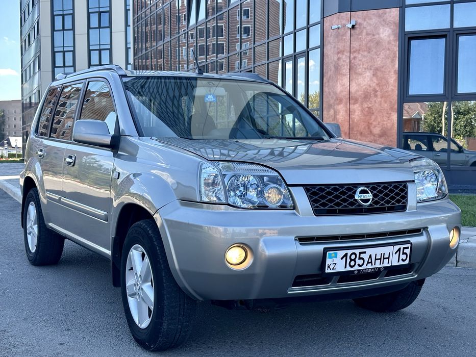 Nissan X Trail 2004год
