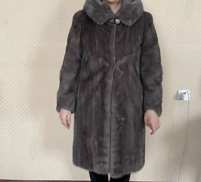 Шуба норковая, длинная