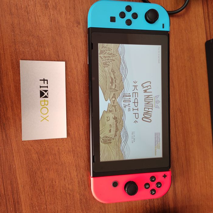 RCM Nintendo Switch V1 128gb с Kefir и много игри