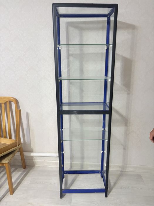 Стеклянная полка