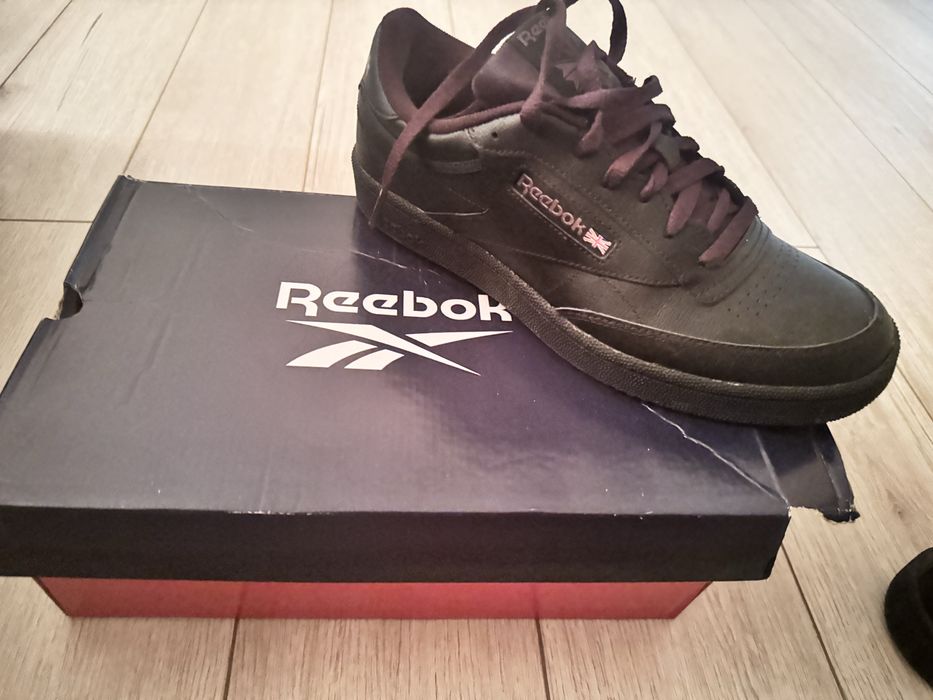 Продам кроссовки reebok оригинал