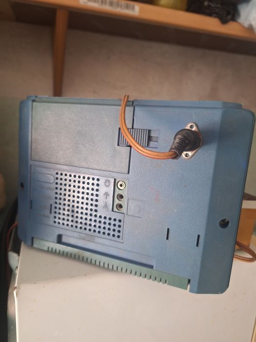 Продам радиоприемник