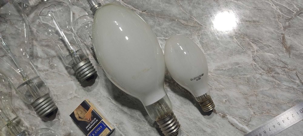 Лампа накалывания 1000 Вт.