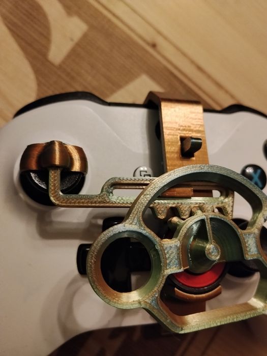 Vând volan Xbox One printat 3D