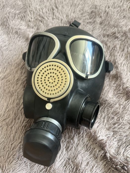 Продам противогаз гп-7бт