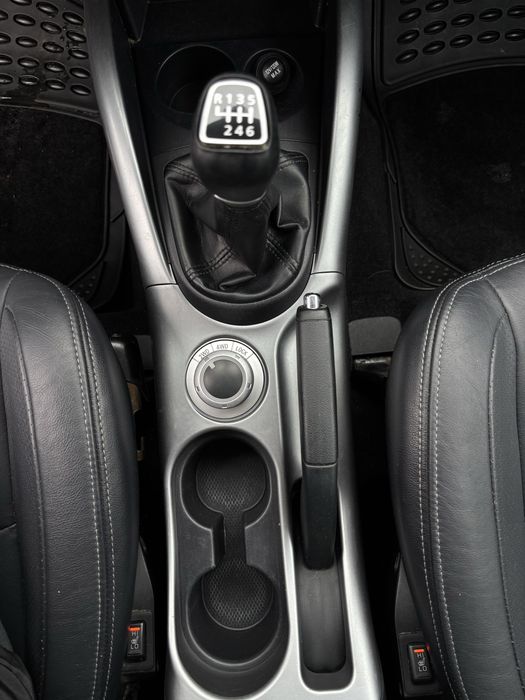 Mitsubishi Outlander 2011 Euro 5 4X4 Blocabil Piele Navi Camera Diesel