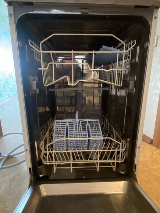 Посудамойка indesit