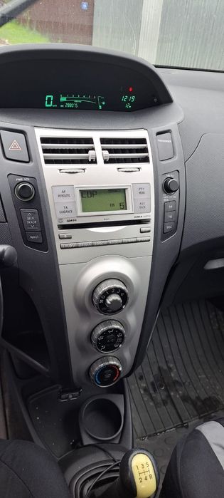 TOYOTA Yaris 2006 — imagine 2