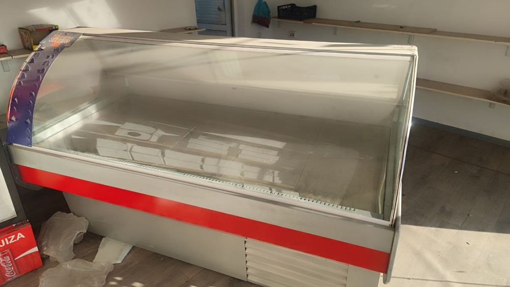 Холодильник янги. Савдо дуконлари учун