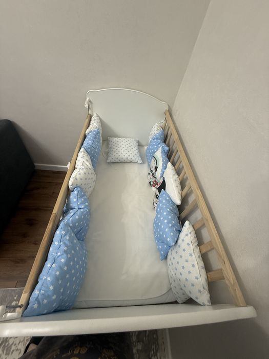 Продам детскую кроватку