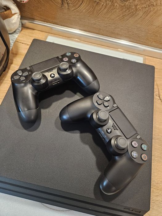Playstation 4 Pro / PS4 Pro