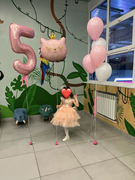 Продам нарядные платья