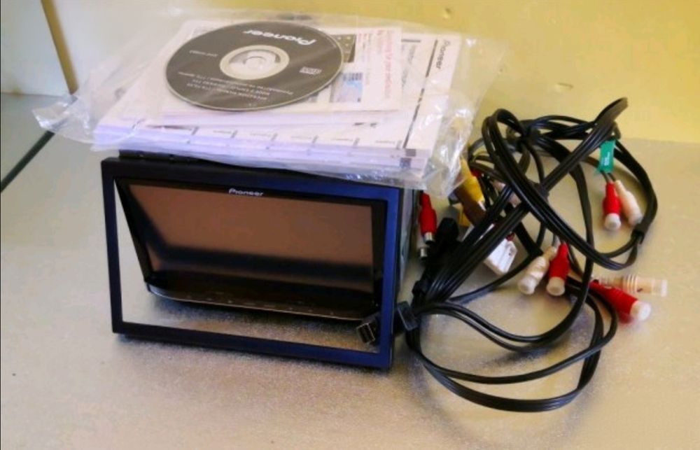 AVIC F20BT Pioneer Navi Bluetooth HDMI DVD CD MP3 USB