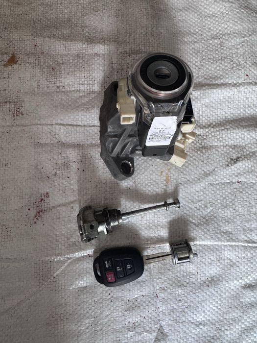 Замок зажигание