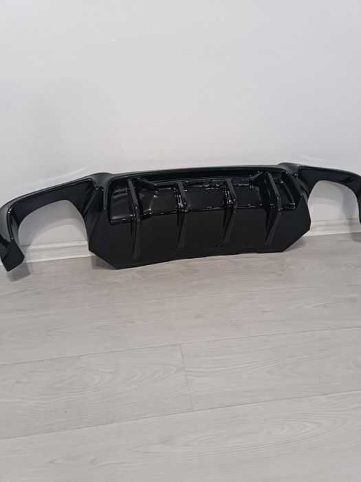 Дифюзор за БМВ ф10