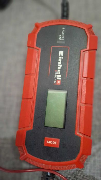 Зарядно за акумулатор Einhell CE-BC 4 M, 12 V